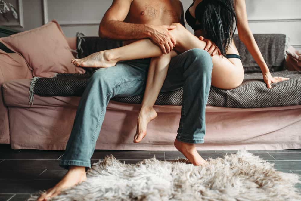 5 cách sử dụng ghế tình yêu khi quan hệ tình dục • AnhSexMoi